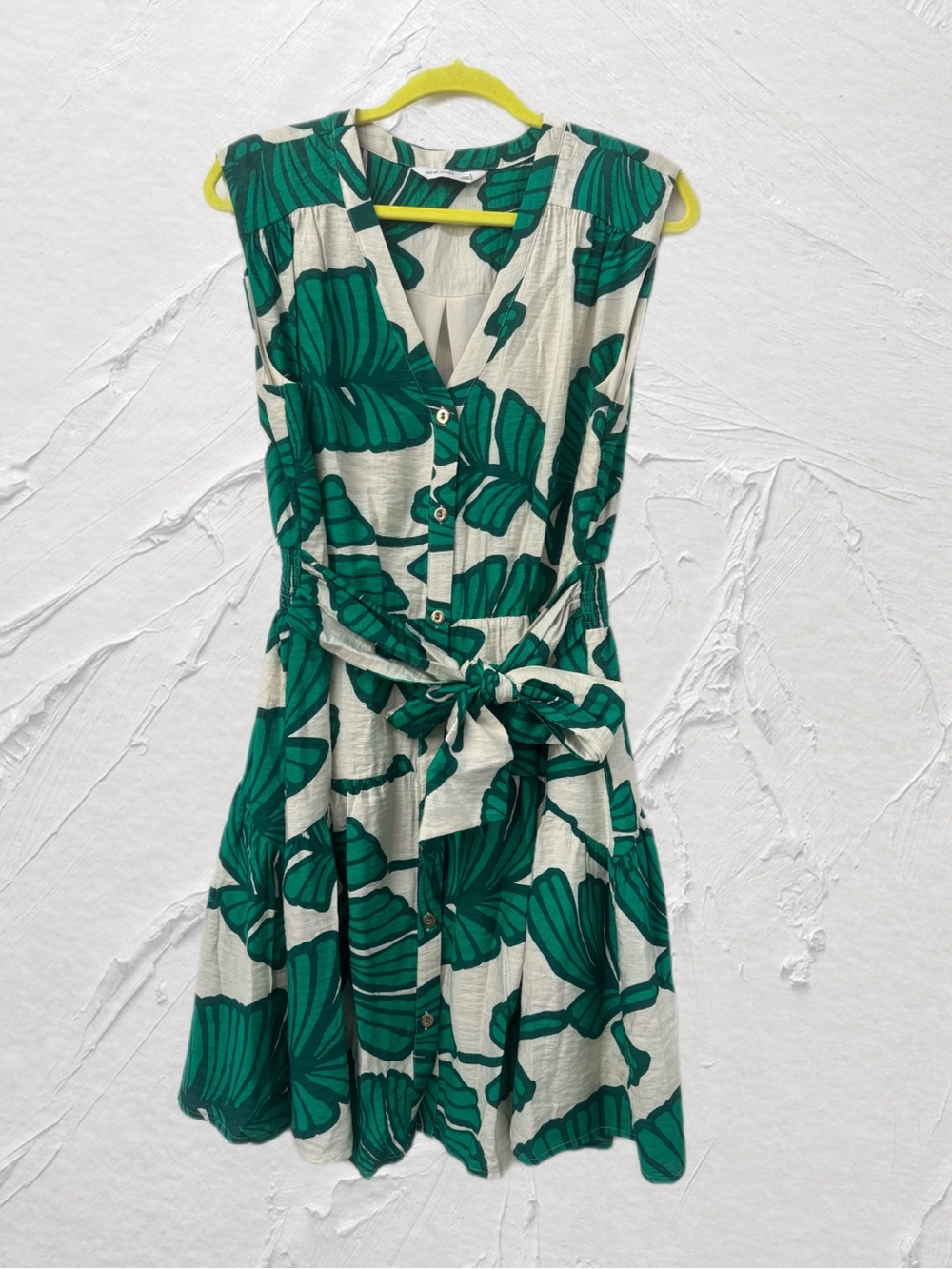 NWOT Nine West Green Tropical Belted Waist Dress L